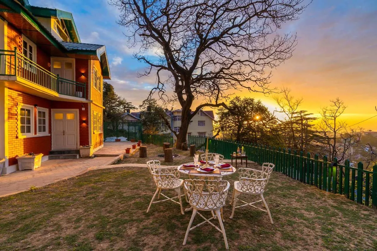 Nau Nabh Cottage By Veo - Part Of Stayvista 0*, Shimla