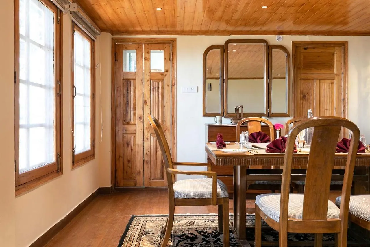 Nau Nabh Cottage By Veo - Part Of Stayvista 0*, Shimla